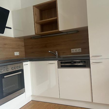 Loft Mit Kingsize Wasserbett Graz Exteriör bild